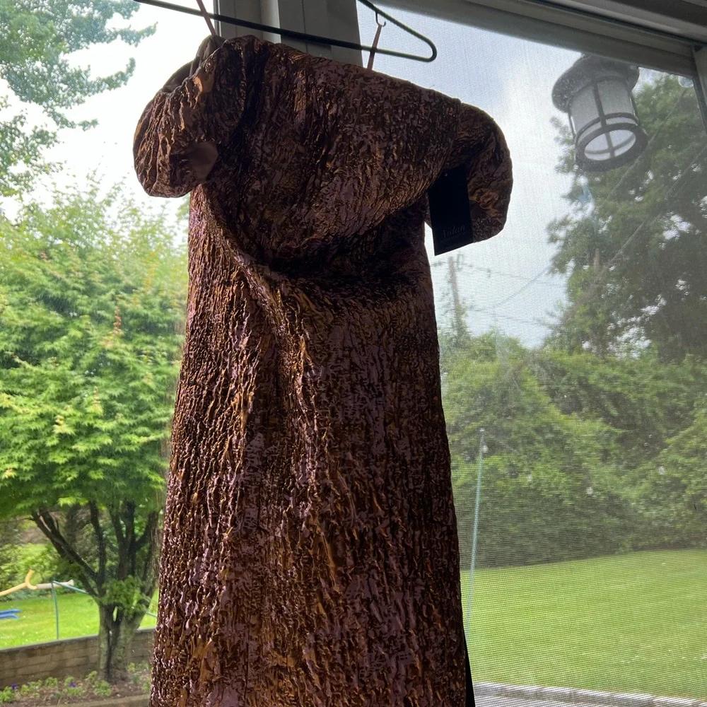 Aidan Mattox metallic jacquard off thr shoulder dress - Picture 2 of 7